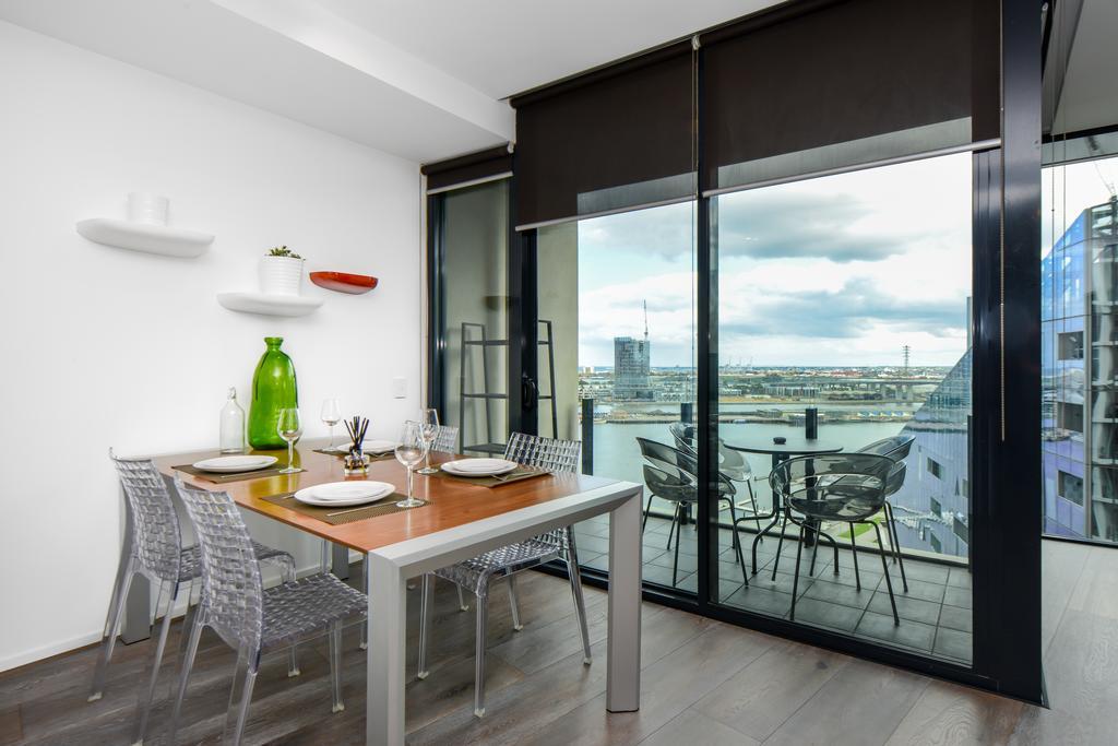 Urbanminder @ Docklands Appartement Melbourne Buitenkant foto